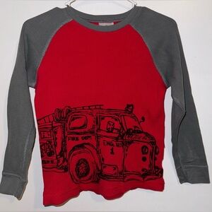HANNA ANDERSSON boys thermal firetruck shirt 130 8 9 Red Gray Long Sleeve